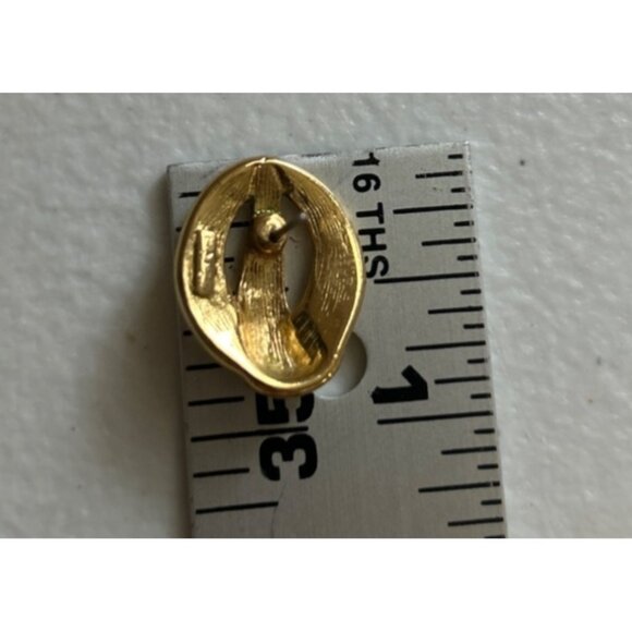 Monet Vintage Gold-Tone & Cream Enamel Earrings - Picture 6 of 6